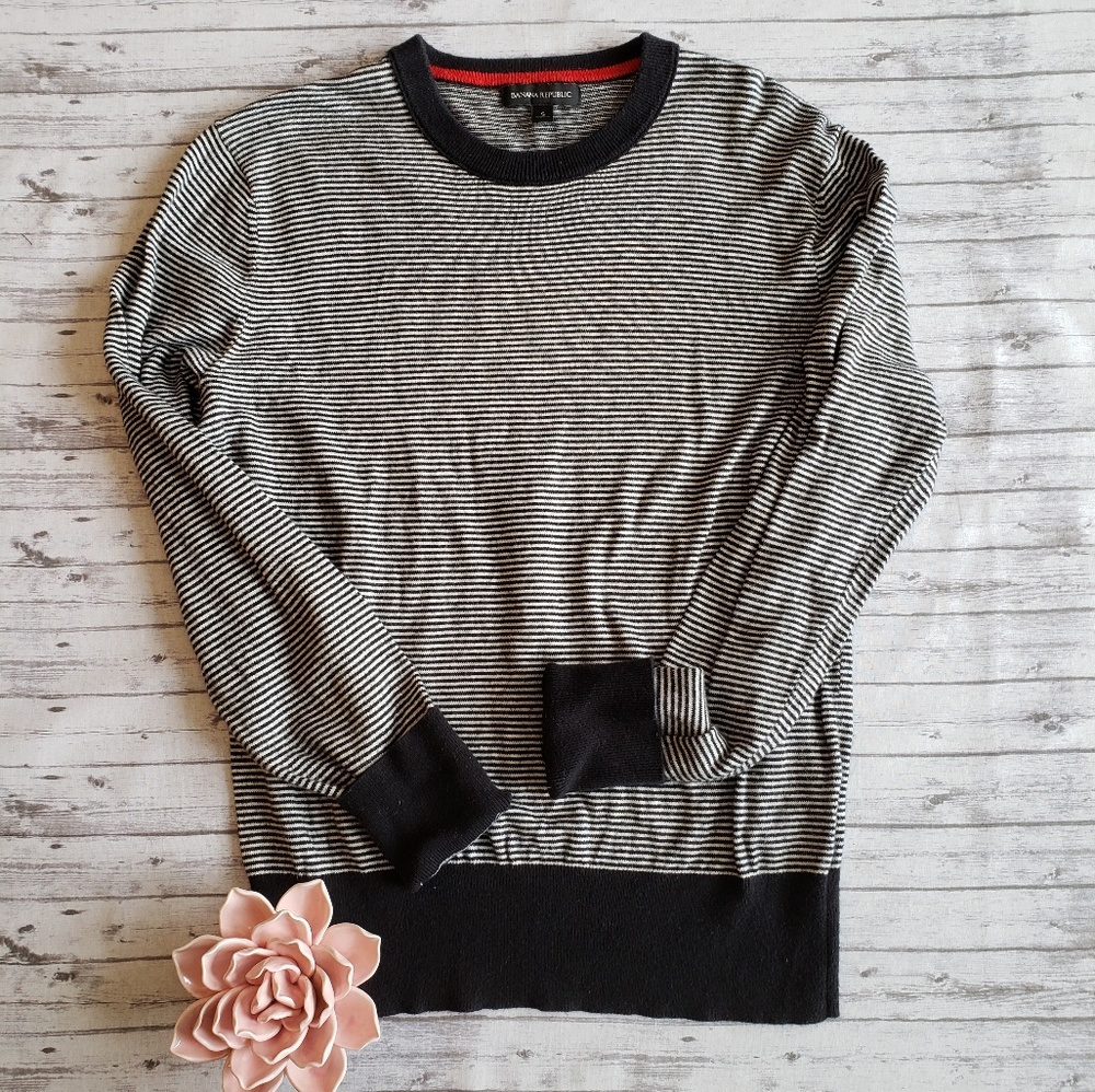Banana Republic▪striped sweater
